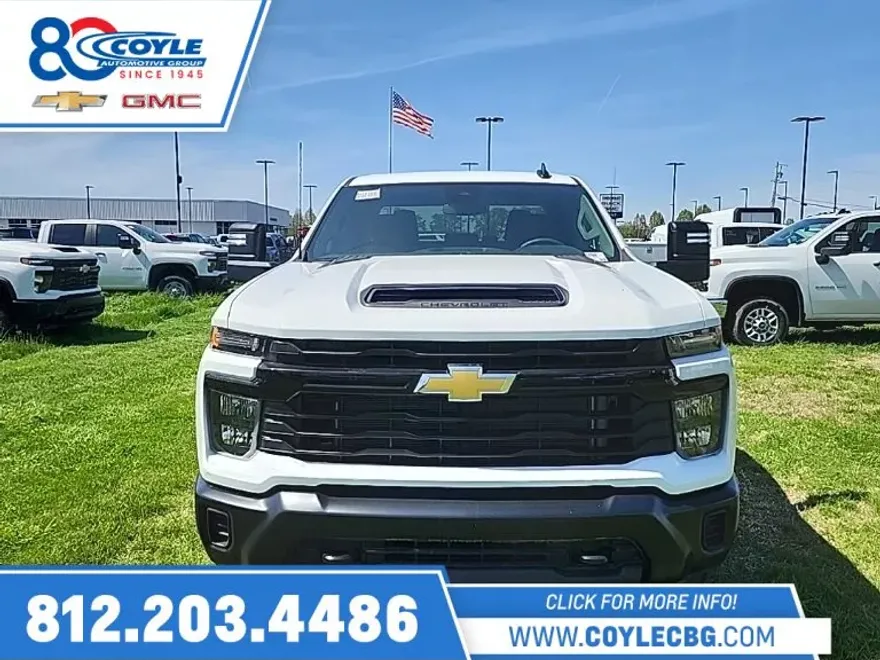 2024 Chevrolet Silverado 2500HD photo 1