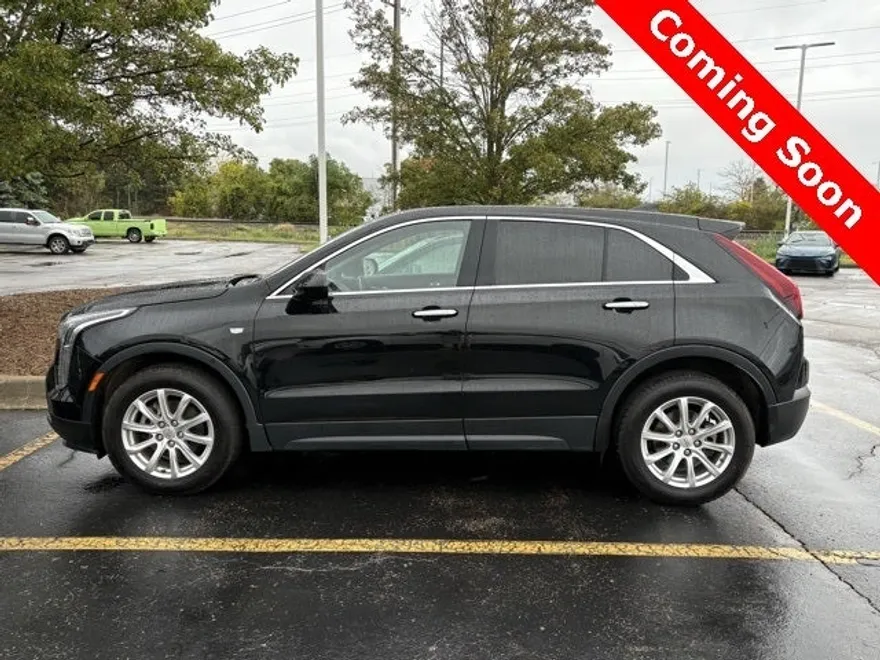 2020 Cadillac XT4 Luxury photo 1