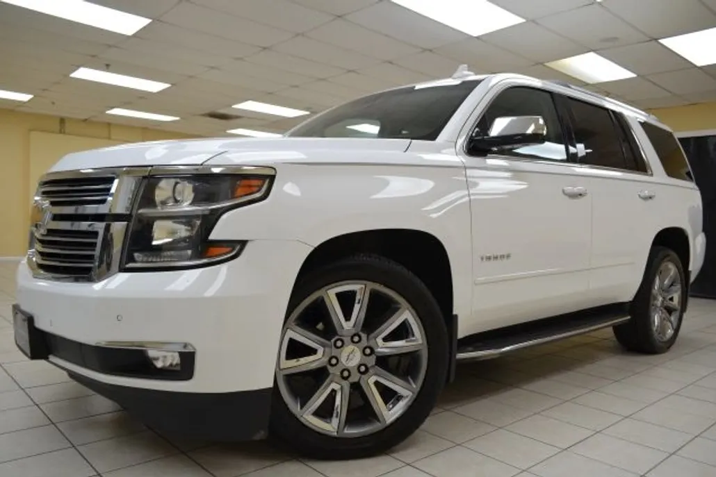 2017 Chevrolet Tahoe Premier photo 1