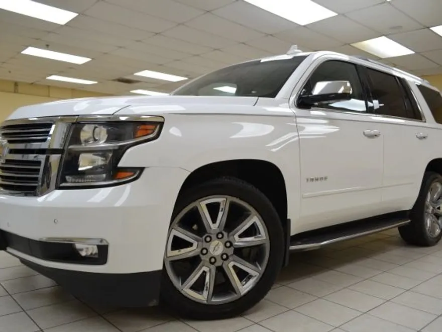 2017 Chevrolet Tahoe Premier photo 1