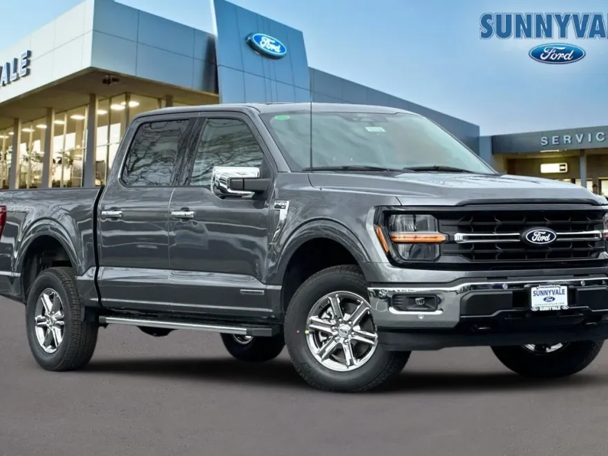 2025 Ford F-150 XLT photo 1