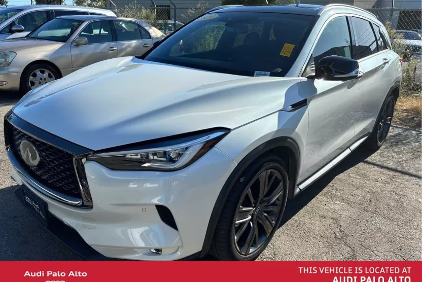 2020 Infiniti QX50 Essential photo 1