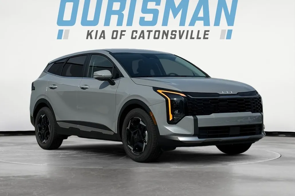 2026 Kia Sportage EX photo 1