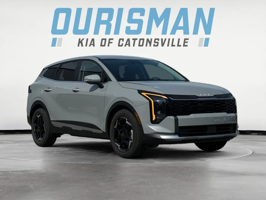 2026 Kia Sportage EX photo 1