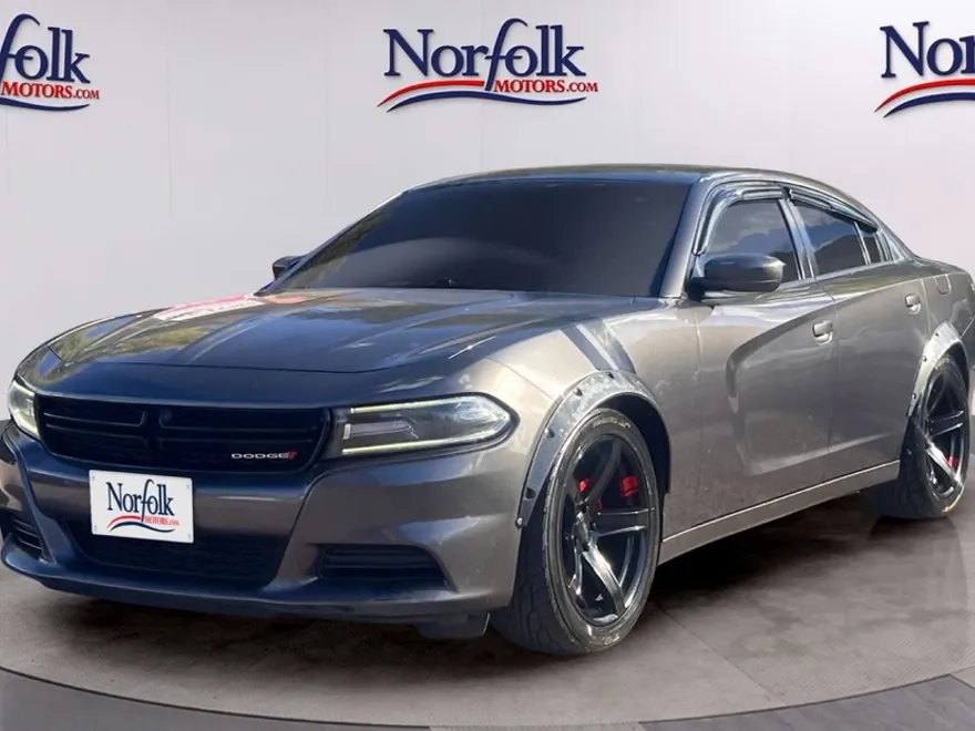 2019 Dodge Charger SXT photo 1