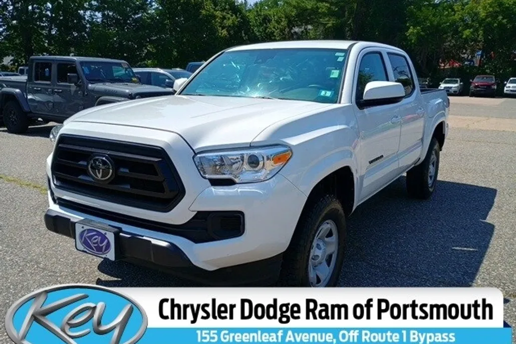 2022 Toyota Tacoma SR5 V6 photo 1