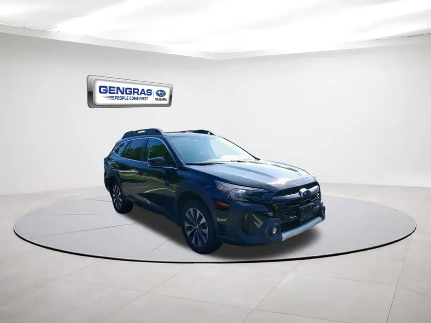2023 Subaru Outback Limited photo 1