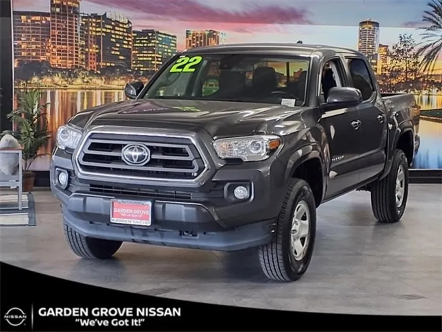 2022 Toyota Tacoma SR5 photo 1