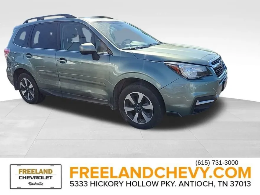 2017 Subaru Forester Limited photo 1