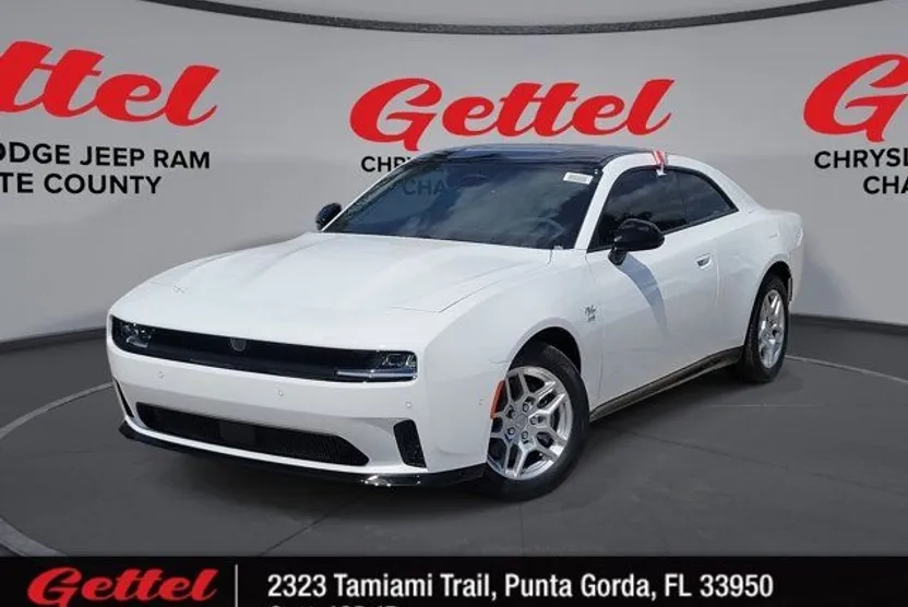 2025 Dodge Charger R/T photo 1