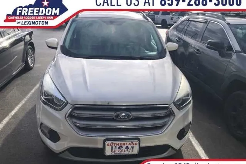 2017 Ford Escape SE photo 1