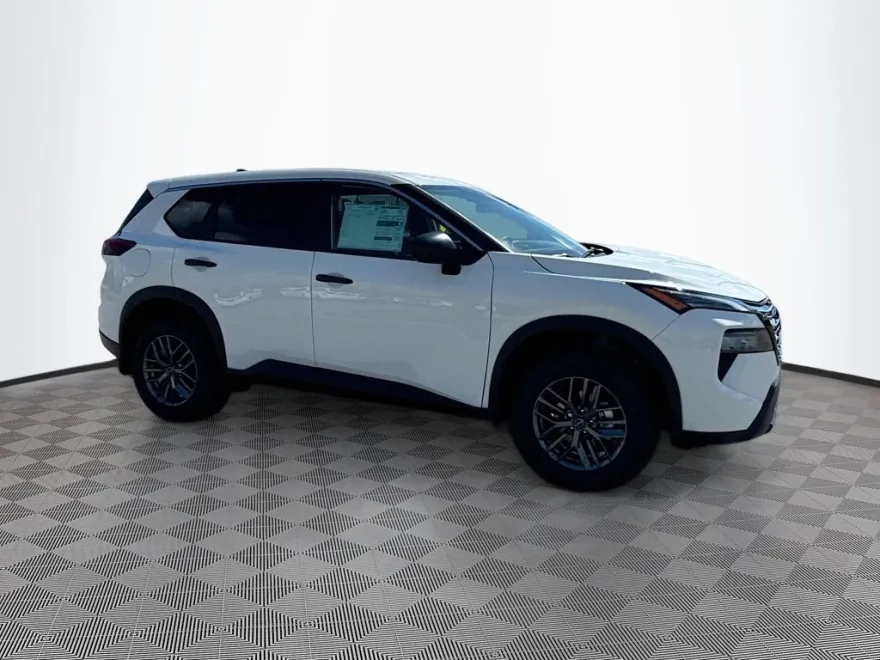 2026 Nissan Rogue S photo 1