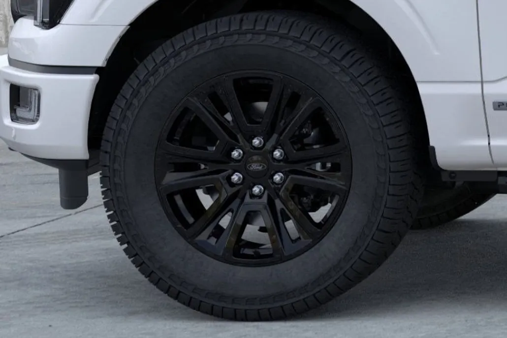 2025 Ford F-150 Platinum photo 1
