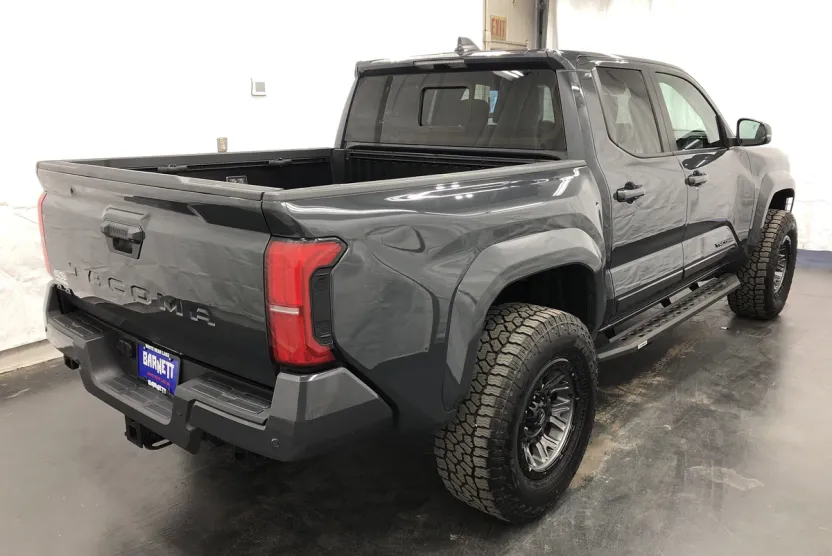 2024 Toyota Tacoma TRD Sport photo 1