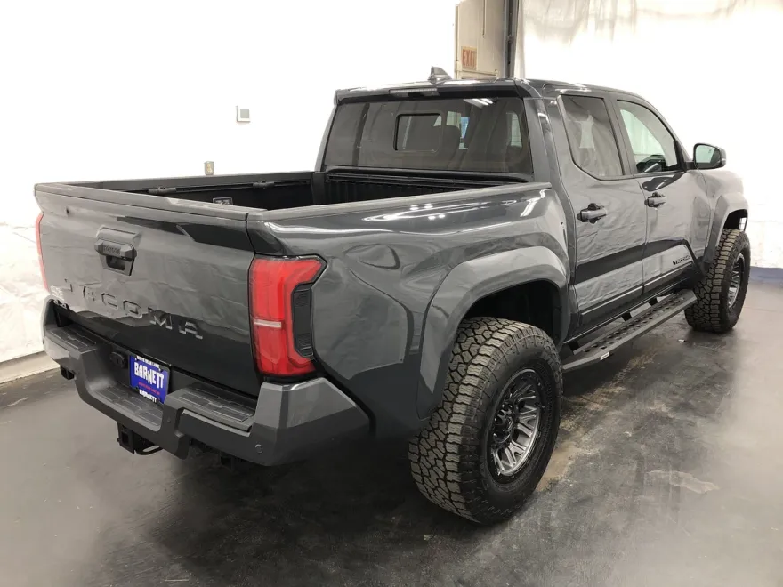 2024 Toyota Tacoma TRD Sport photo 1