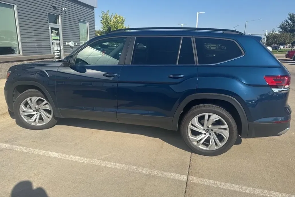 2021 Volkswagen Atlas V6 SE Technology photo 1