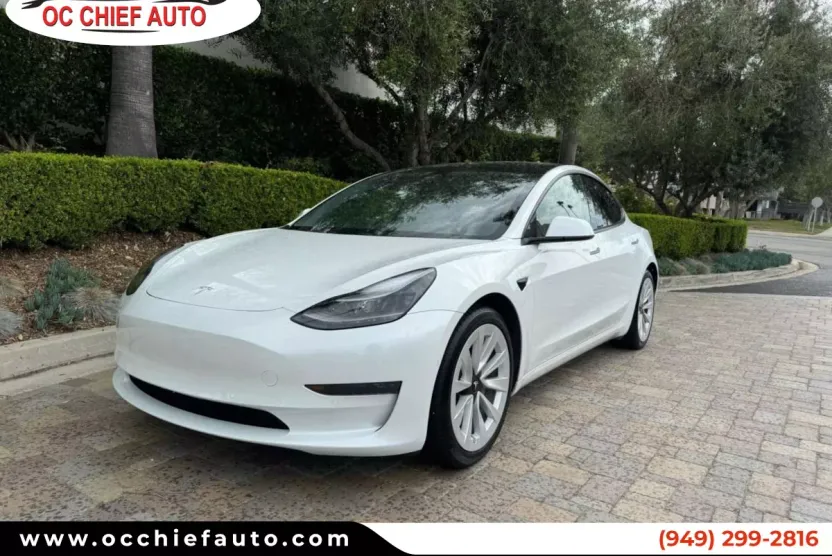 2022 Tesla Model 3 photo 1