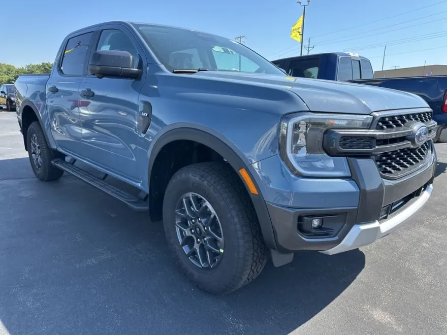 2025 Ford Ranger XLT photo 1