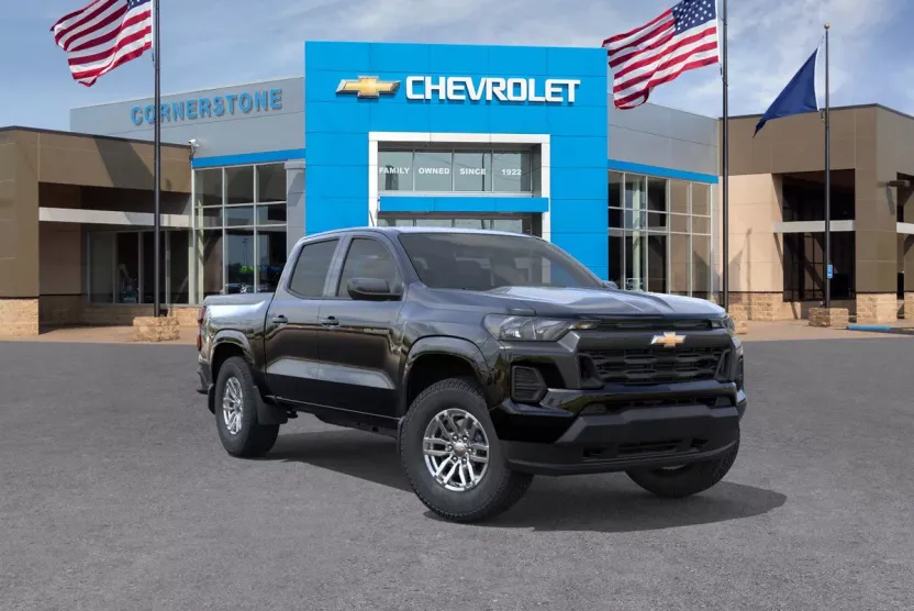 2026 Chevrolet Colorado LT photo 1