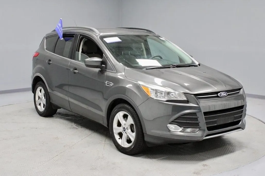2016 Ford Escape SE photo 1