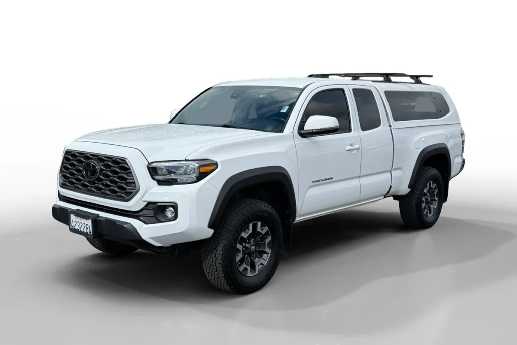2022 Toyota Tacoma TRD Off-Road photo 1
