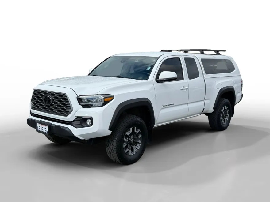 2022 Toyota Tacoma TRD Off-Road photo 1