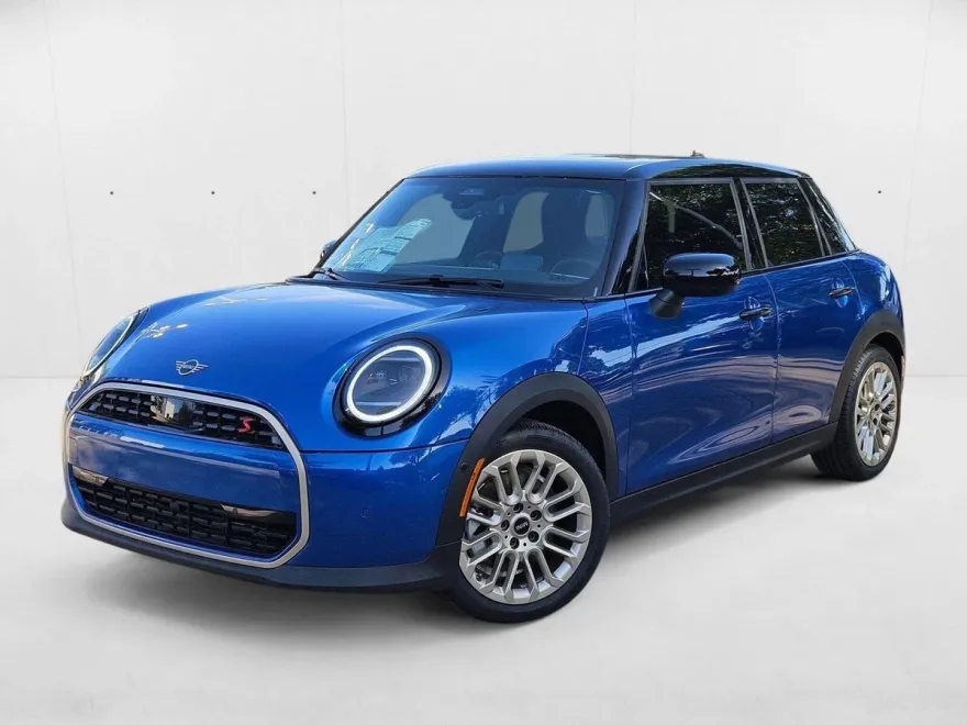 2025 Mini Cooper 4 Door Hardtop S photo 1