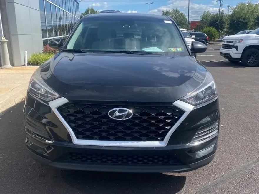 2019 Hyundai Tucson SE photo 1