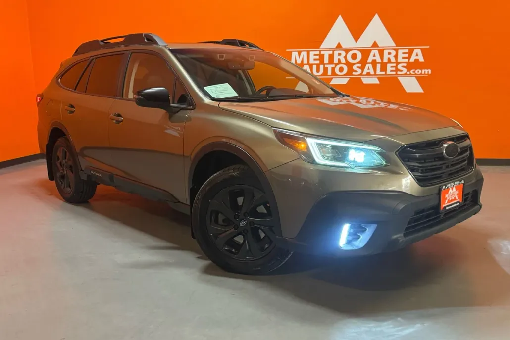 2020 Subaru Outback Onyx Edition XT photo 1