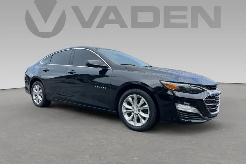 2019 Chevrolet Malibu 1LT photo 1