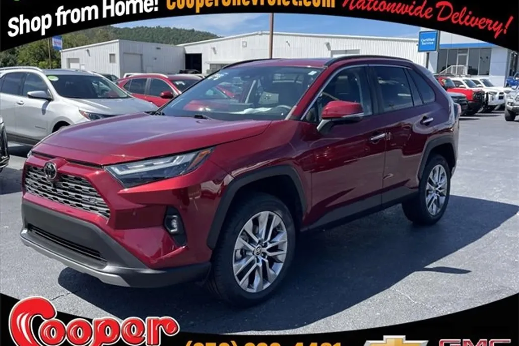 2022 Toyota RAV4 Limited photo 1