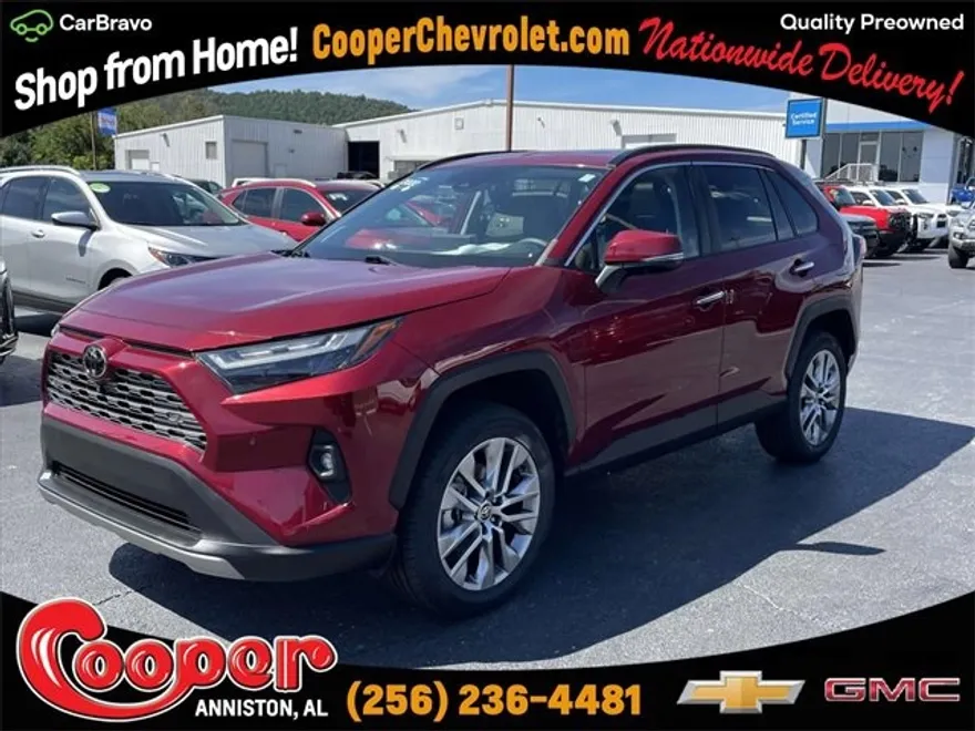 2022 Toyota RAV4 Limited photo 1