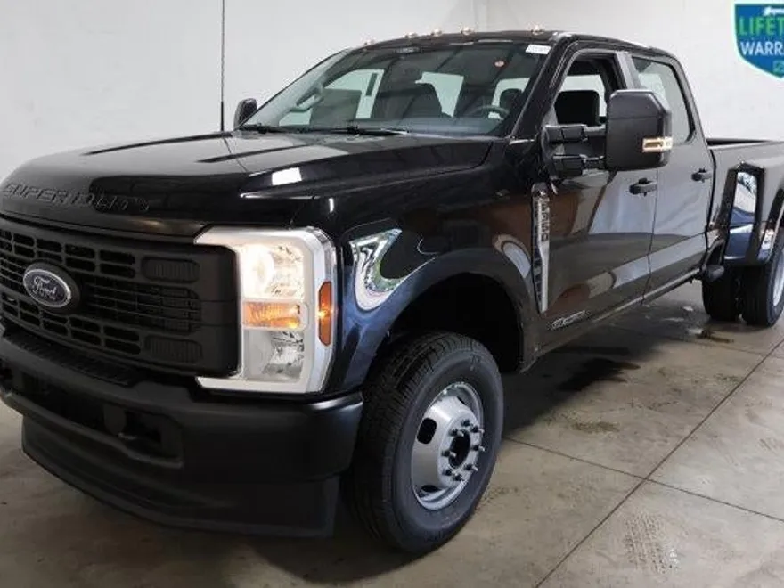 2026 Ford F-350 XL photo 1