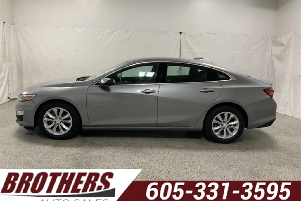 2023 Chevrolet Malibu 1LT photo 1