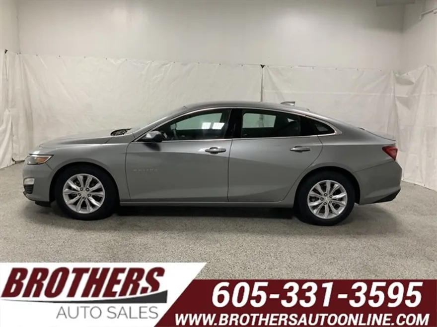 2023 Chevrolet Malibu 1LT photo 1