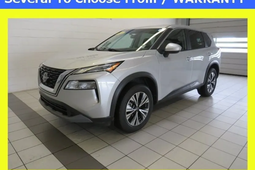 2023 Nissan Rogue SV photo 1