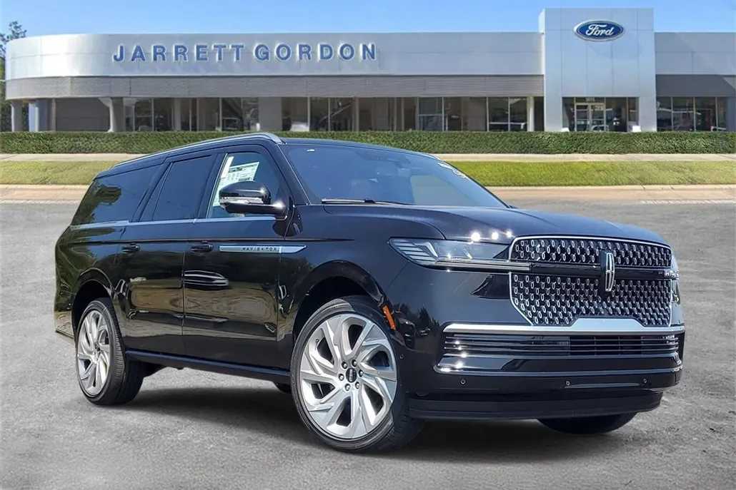 2025 Lincoln Navigator L Reserve photo 1