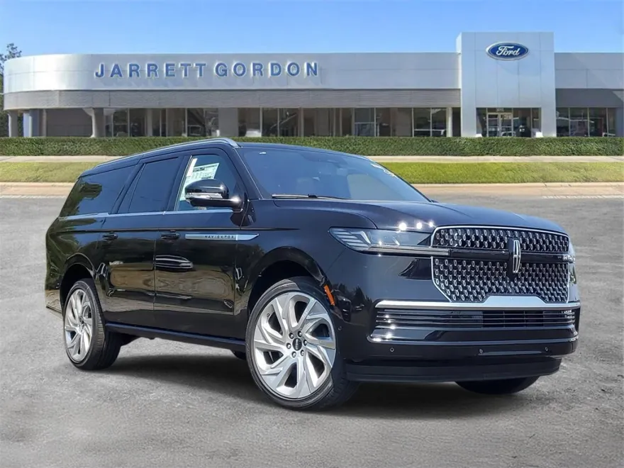 2025 Lincoln Navigator L Reserve photo 1