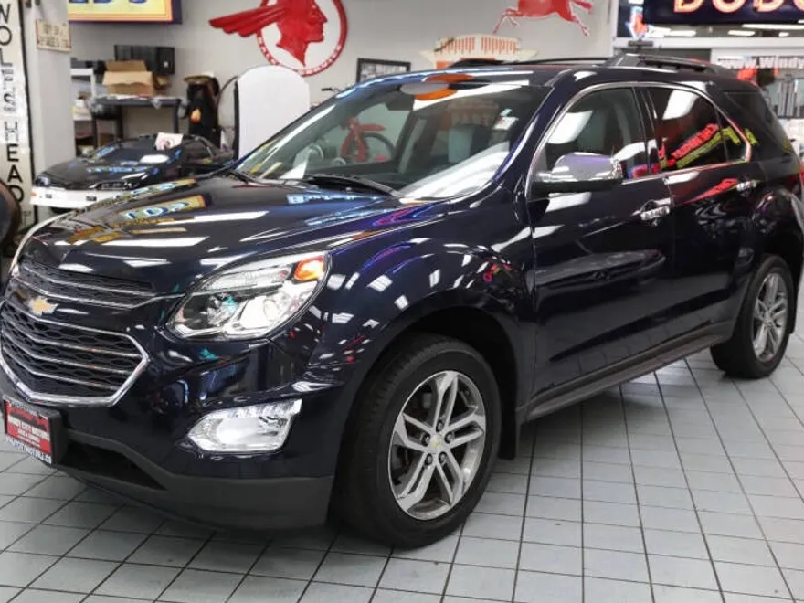 2017 Chevrolet Equinox Premier photo 1