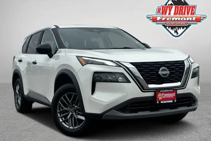 2023 Nissan Rogue S photo 1