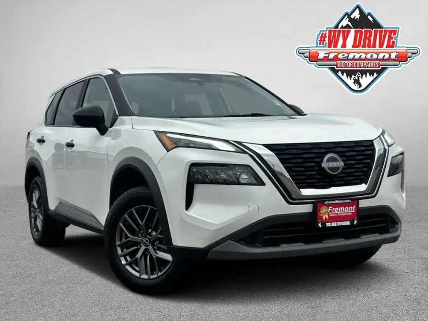2023 Nissan Rogue S photo 1