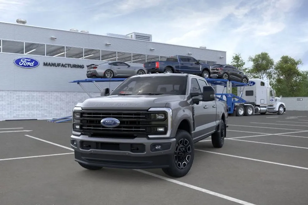 2026 Ford F-350 Platinum photo 1