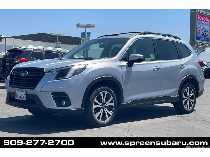 2022 Subaru Forester Limited photo 1