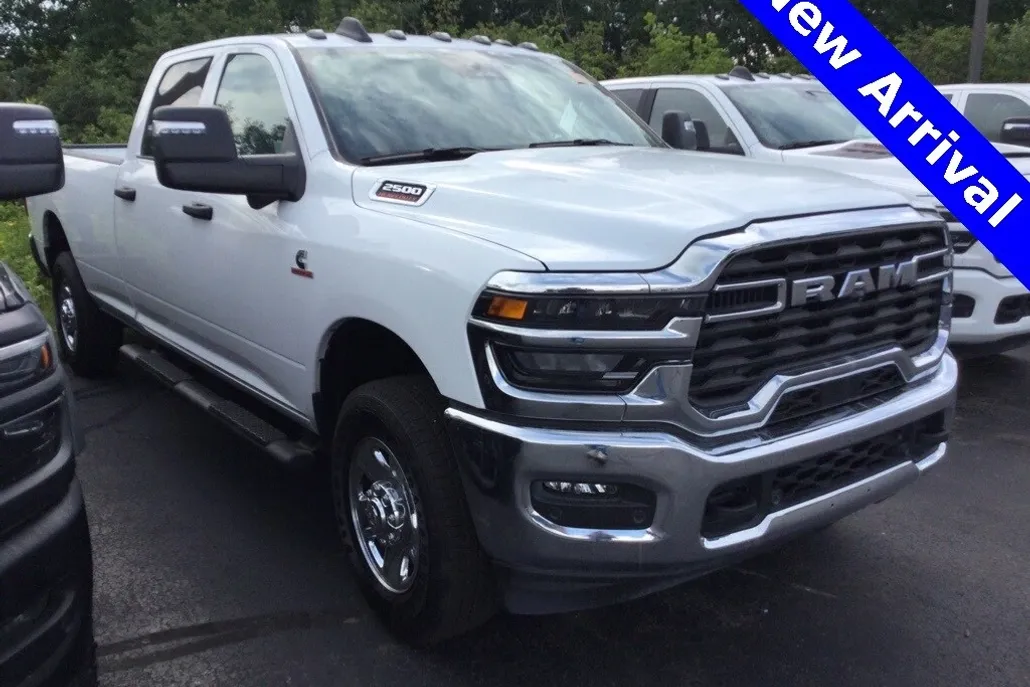 2025 Ram 2500 Tradesman photo 1