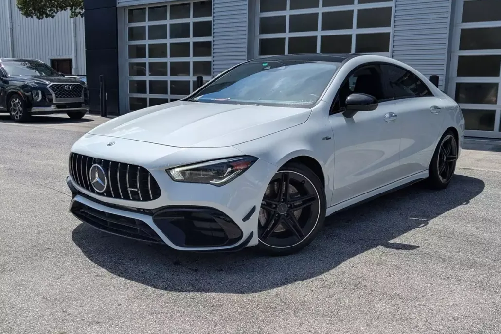 2020 Mercedes Benz CLA AMG 45 4MATIC photo 1