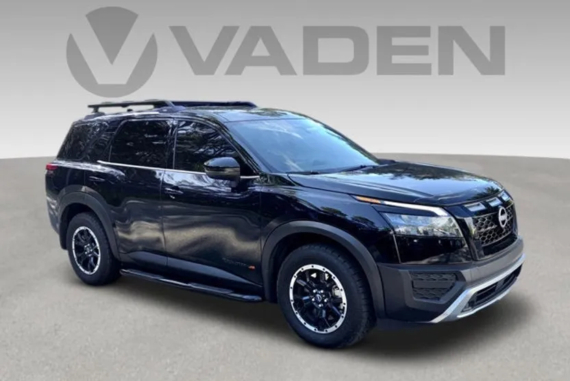 2024 Nissan Pathfinder Rock Creek photo 1