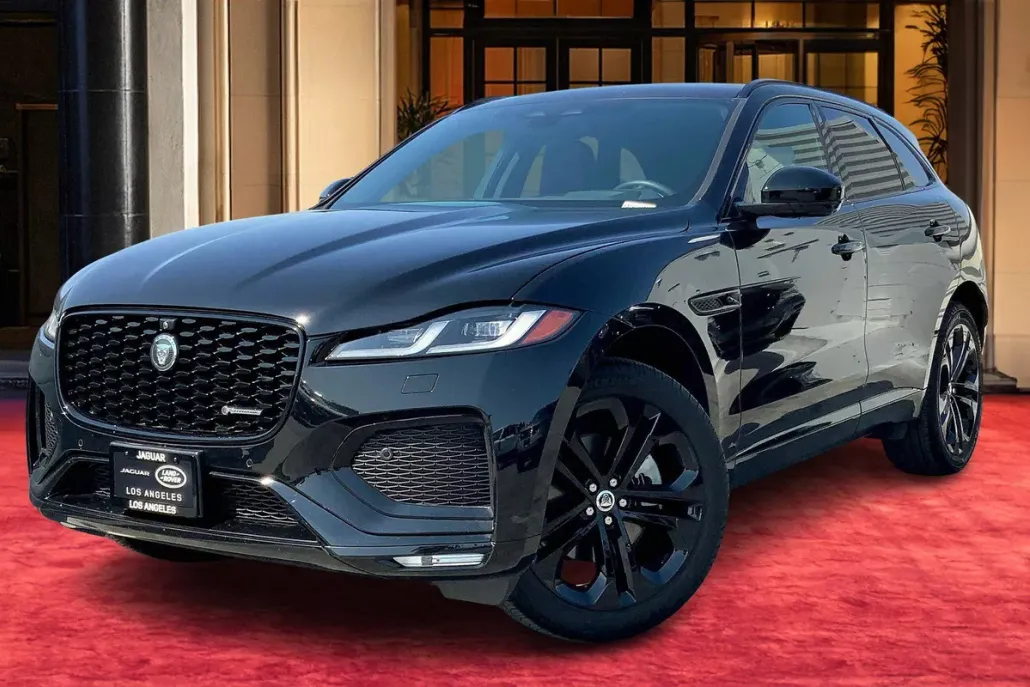 2025 Jaguar F-PACE P250 R-Dynamic S photo 1
