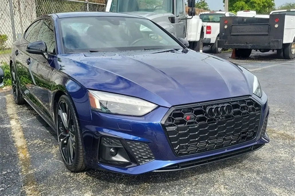 2023 Audi S5 Prestige photo 1