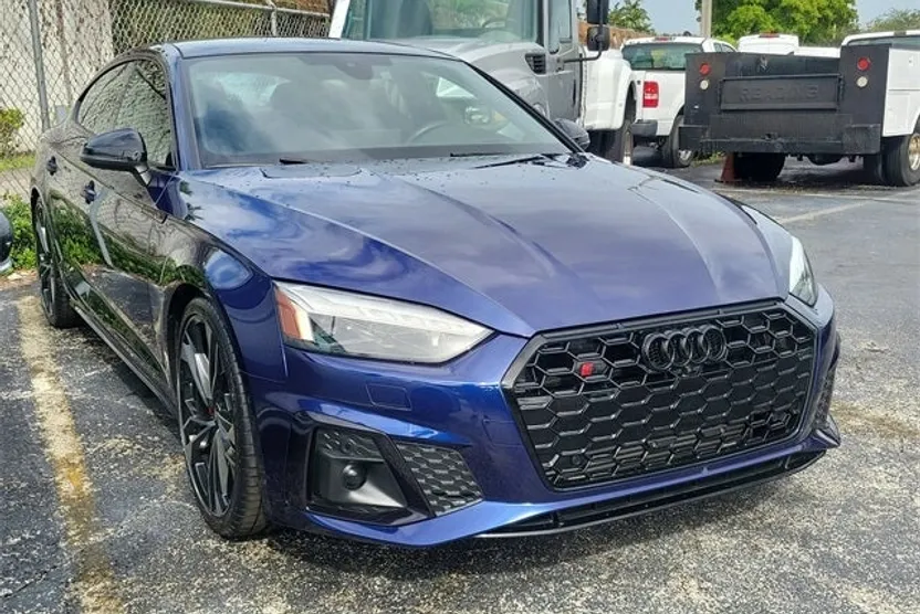 2023 Audi S5 Prestige photo 1