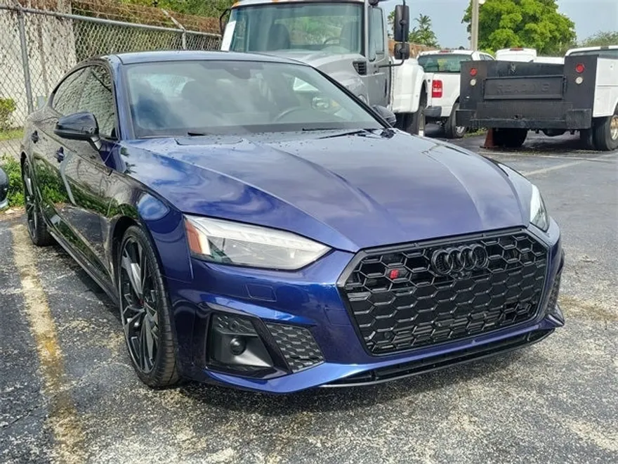 2023 Audi S5 Prestige photo 1